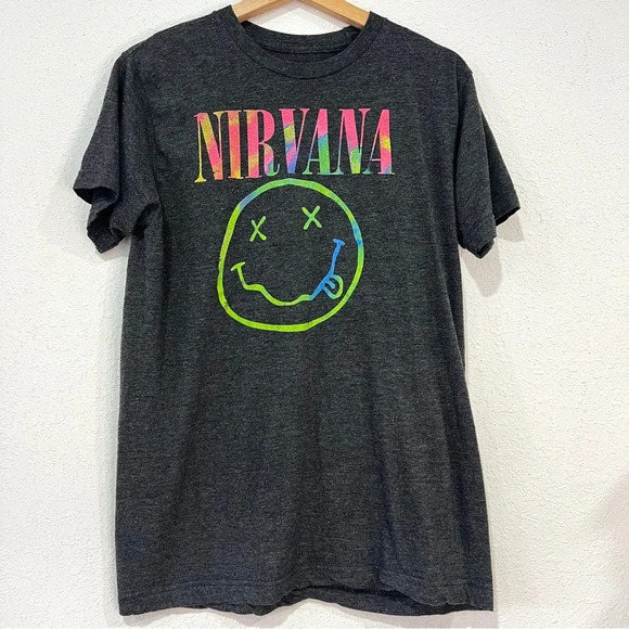 Nirvana Smile Graphic Tee Multicolor on Charcoal Short Sleeve Tee Size Medium - Picture 1 of 4